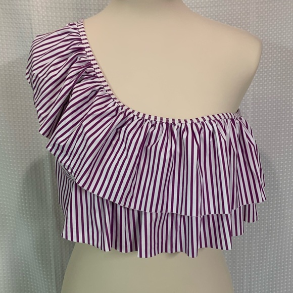 2 piece, off shoulder swim suit size xl. NWT - Picture 2 of 4